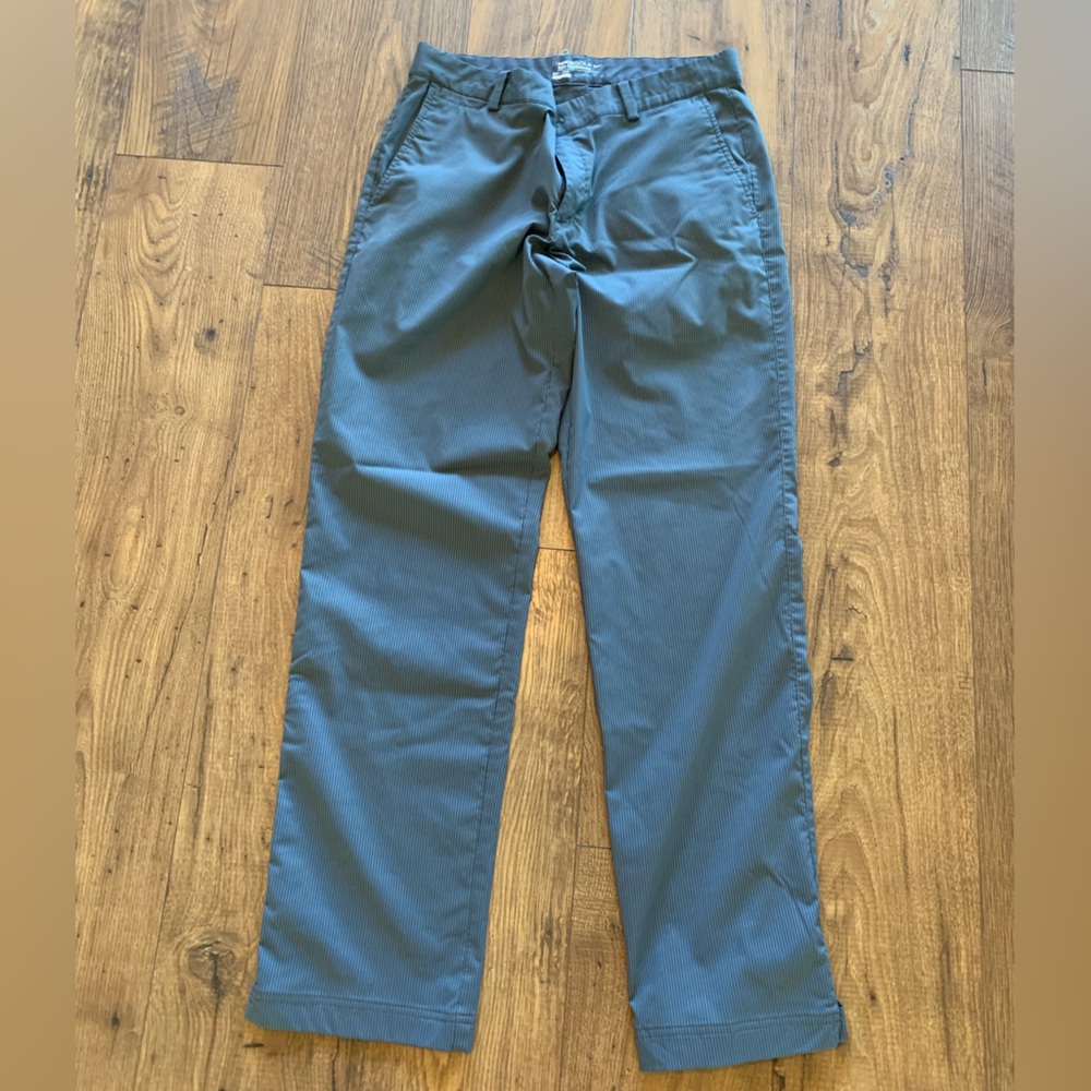 Nike grey stripe golf pants 32/32